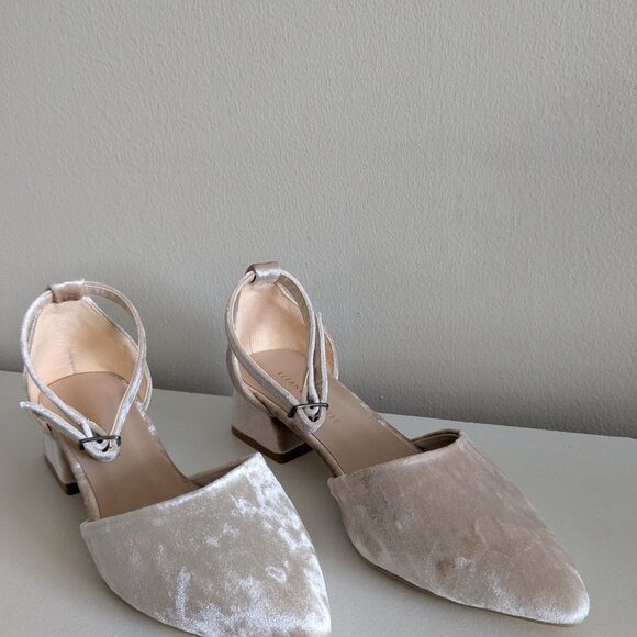 [NEW - In the original box] Wedding velvet heels/Evening from Eleanor Louise. 8 - Picture 3 of 6